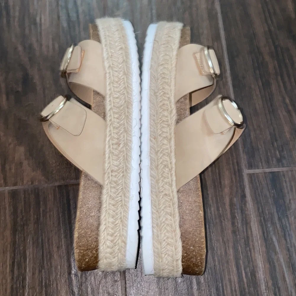 Coconuts by Matisse slip on espadrille style